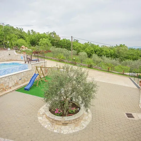 Villa Modern With Pool In Rakotule Croatia
